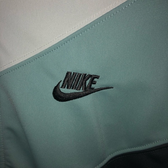 Nike zip up - Picture 3 of 5